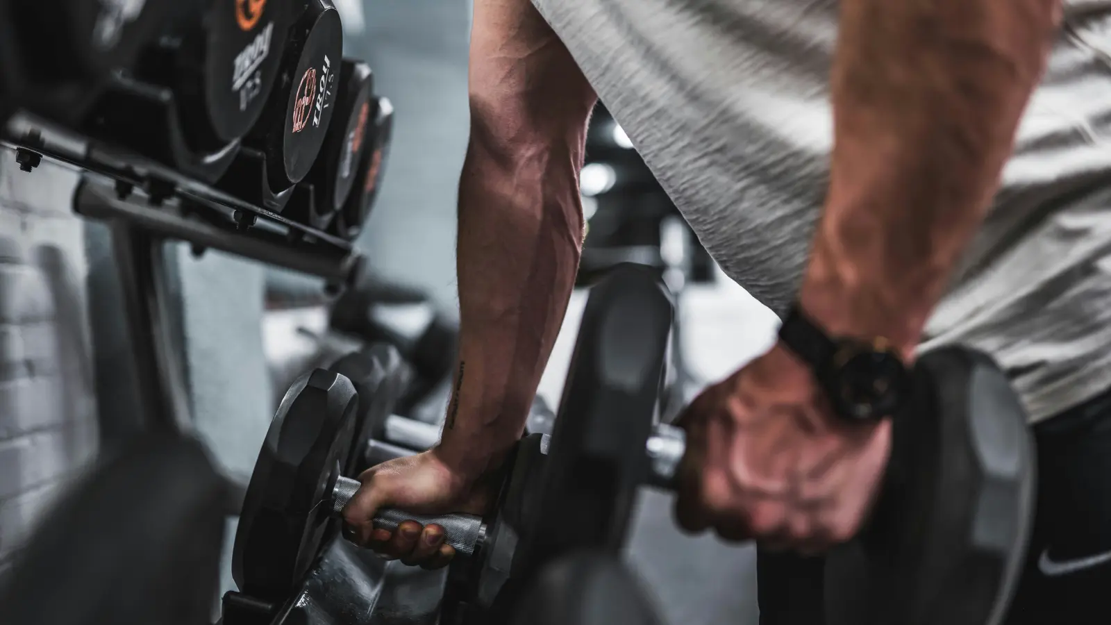 What to Eat Before Lifting: The Ultimate Pre-Workout Nutrition Guide